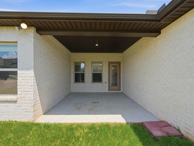 Building Photo - 112 Missouri Dr