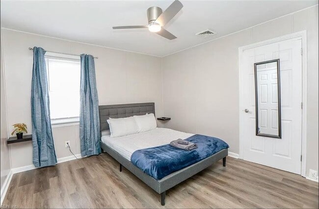 Building Photo - 1265 Pall Mall St