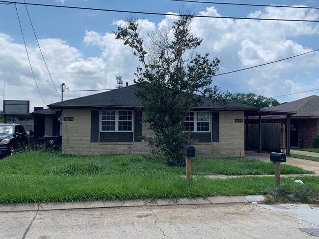 Building Photo - 8018 Gus St