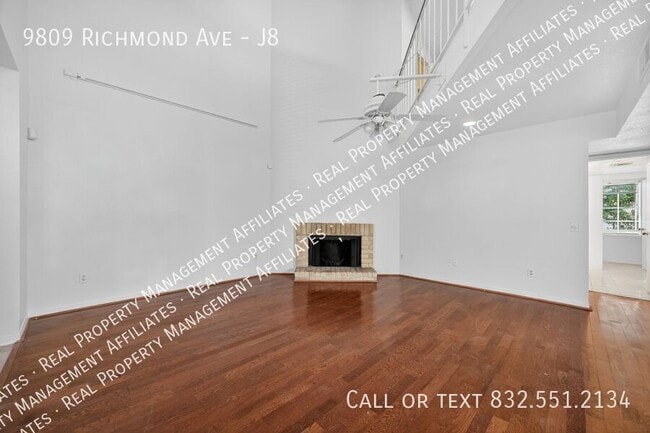 Building Photo - 9809 Richmond Ave.