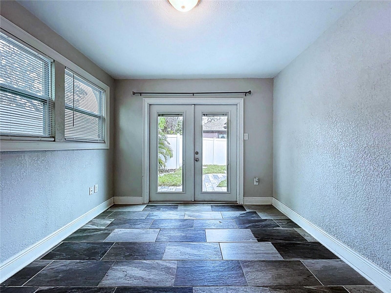 Building Photo - 1806 E Ellicott St