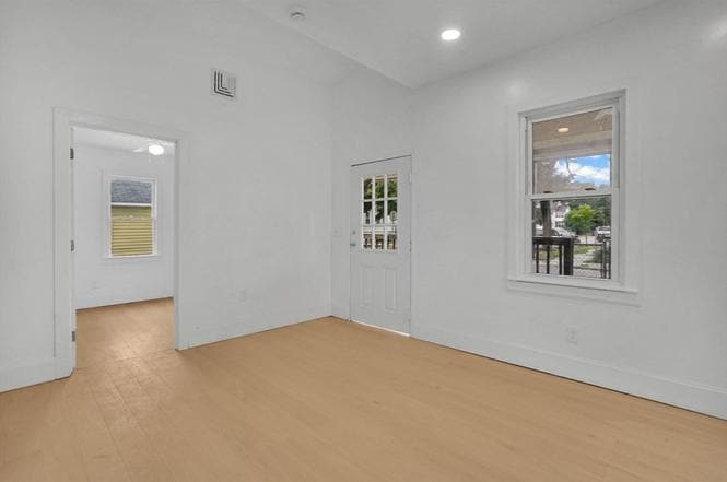 Building Photo - 140 Wait St