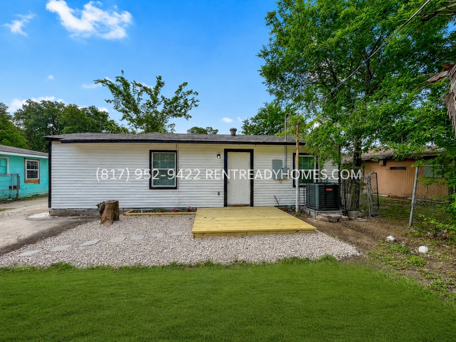 Building Photo - 6419 Myrtle St