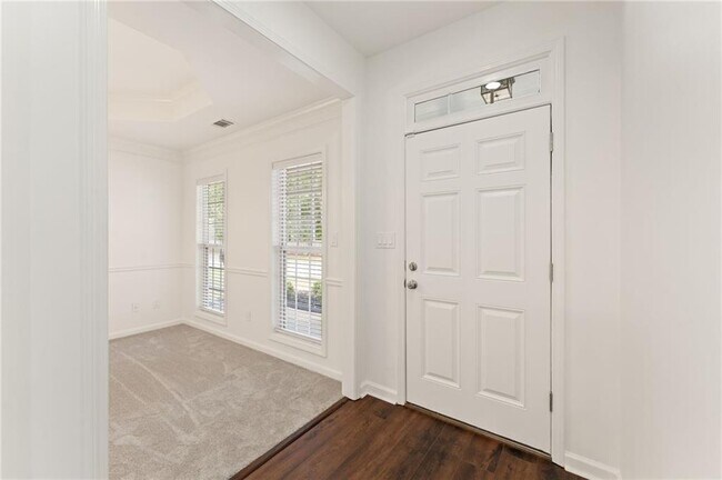 Building Photo - 2137 Berryhill Cir SE