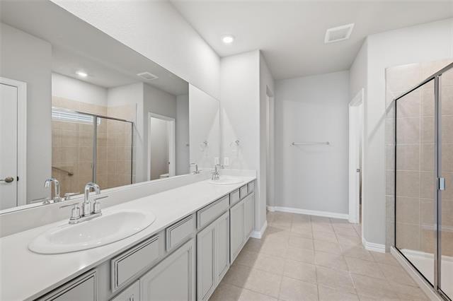 Building Photo - 206 Fieldstone Dr