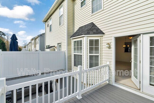 Building Photo - 11443 Destin Ln
