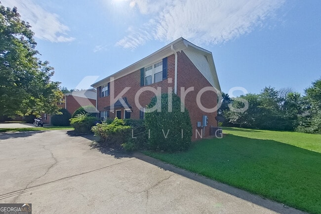 Building Photo - 160 Deer Pkwy