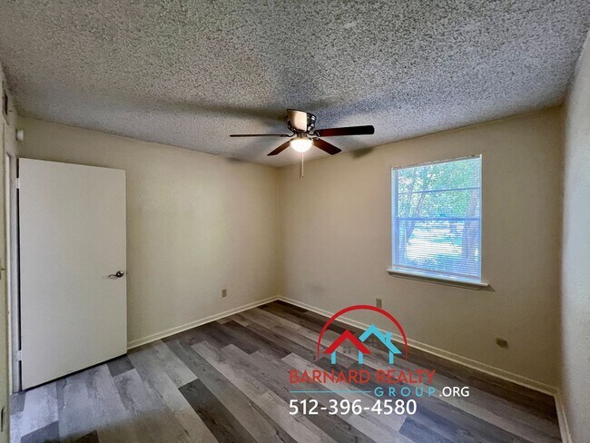 Building Photo - 1223 Hopkins St