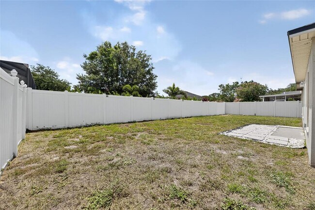 Building Photo - 10610 Boyette Creek Blvd