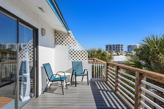 Building Photo - 16 Gulf Breeze Ct