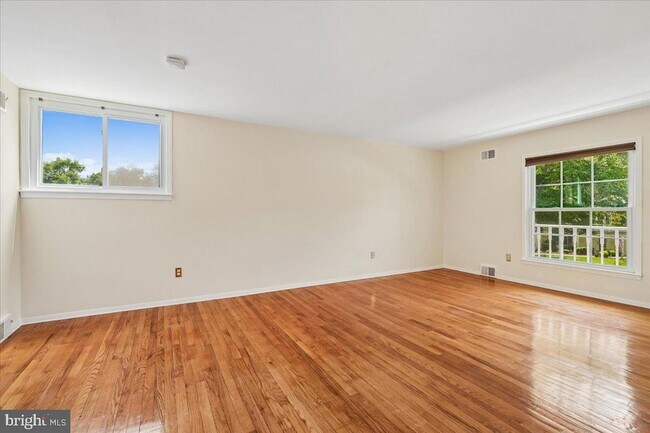 Building Photo - 11119 Lamplighter Ln