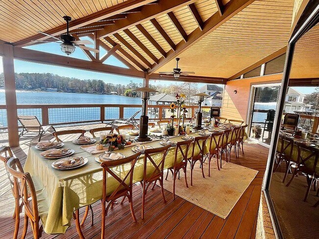 Building Photo - 390 Coosa Rd