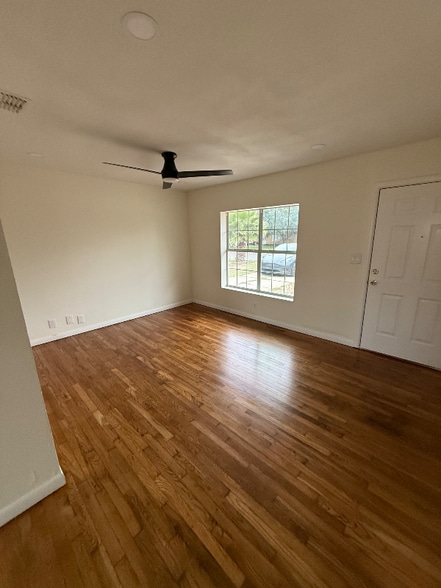 Building Photo - 2617 N 8th St