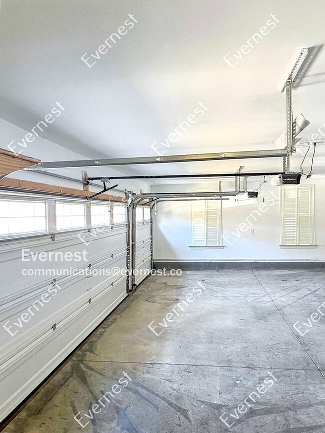 Building Photo - 2141 Sugar Mill Dr
