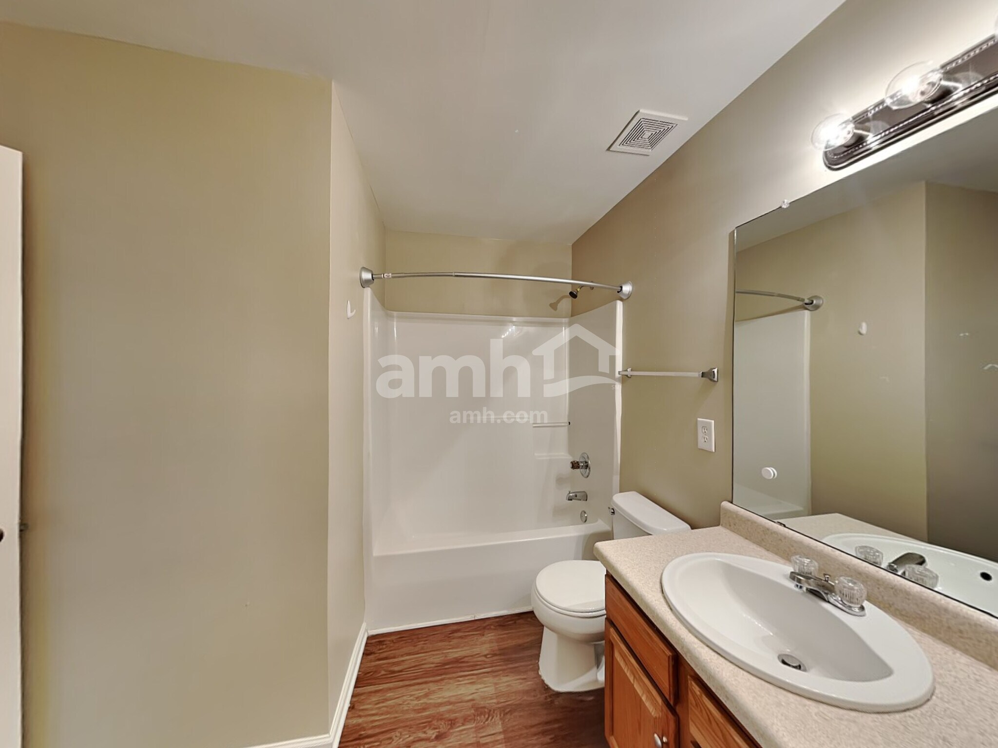 Building Photo - 202 Annaberg Ln