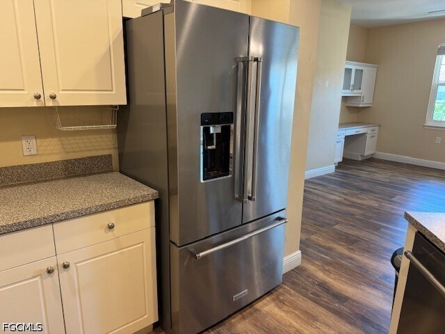 Building Photo - 1502 SW 50th St