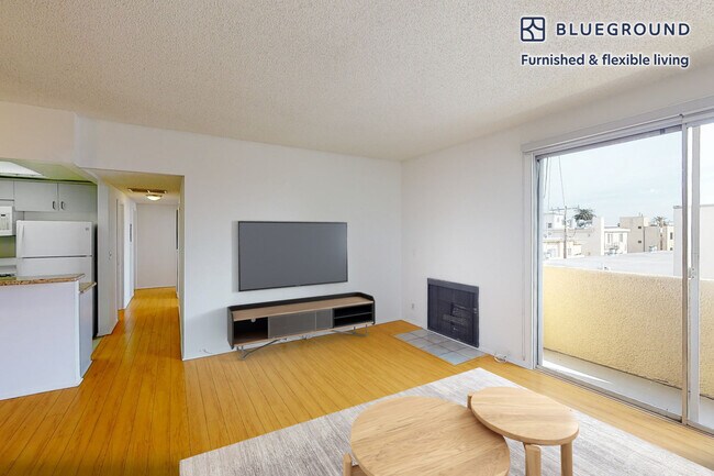 Building Photo - 1920 Overland Ave