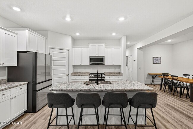 Building Photo - 224 Butler Cv