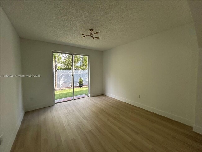 Building Photo - 8725 SW 158th Pl