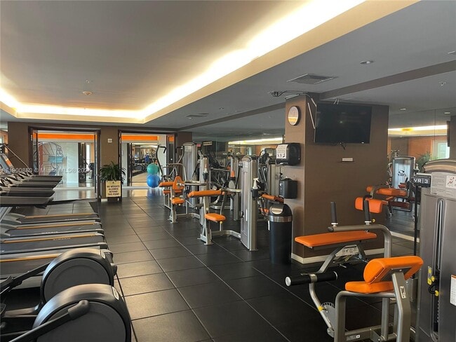 Building Photo - 550 Okeechobee Blvd