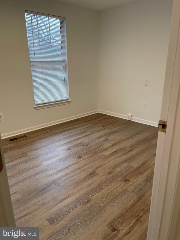 Building Photo - 1518 Woodcrest Dr