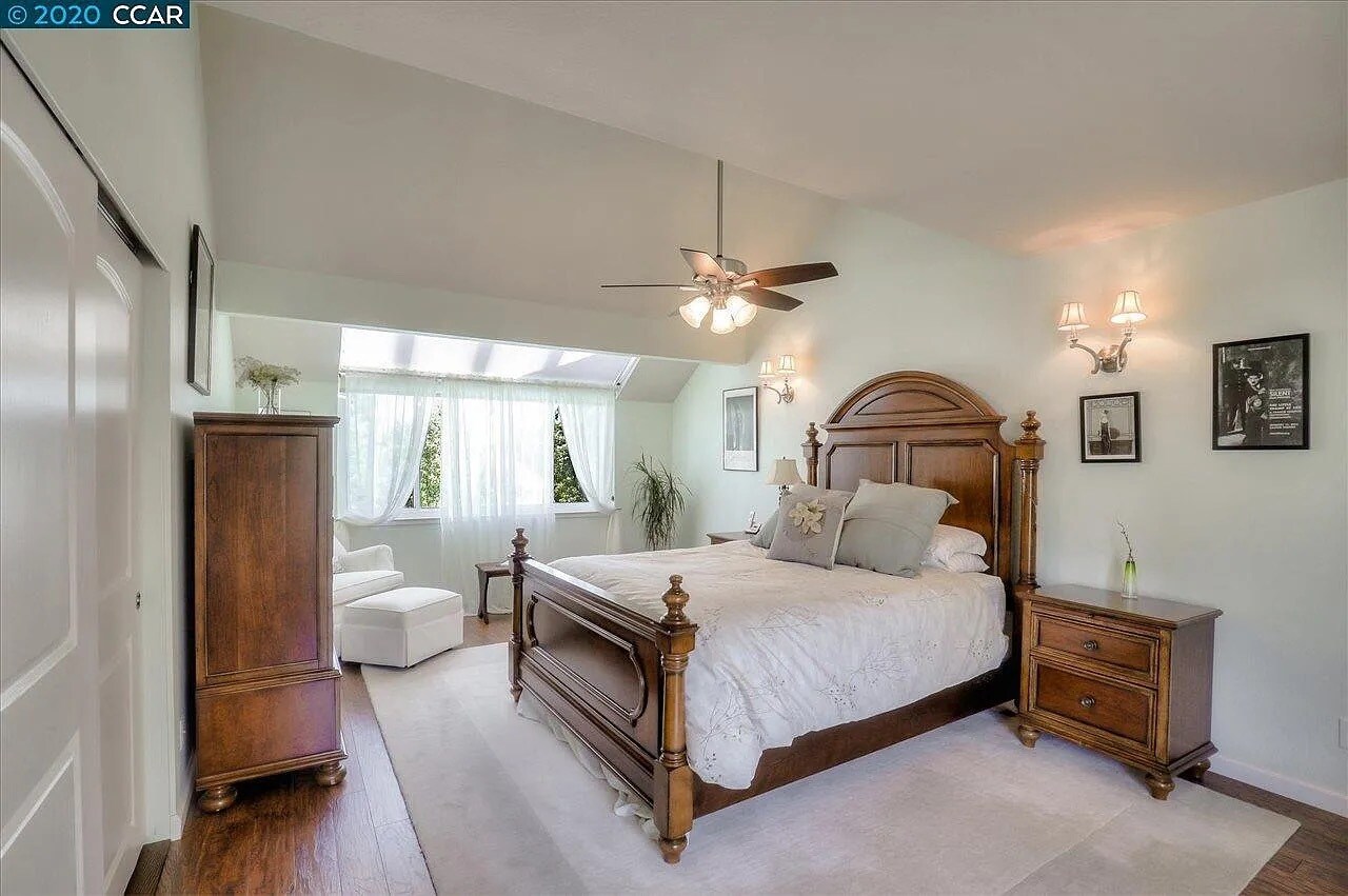 Building Photo - 34 Mozden Ln