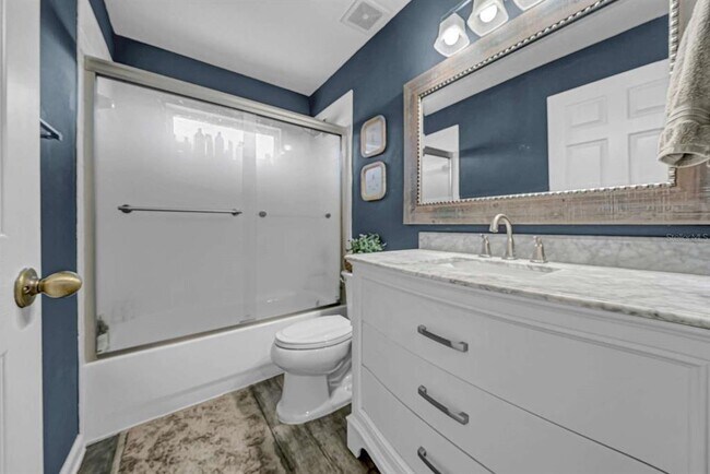 Building Photo - 5516 Winding Brook Ln