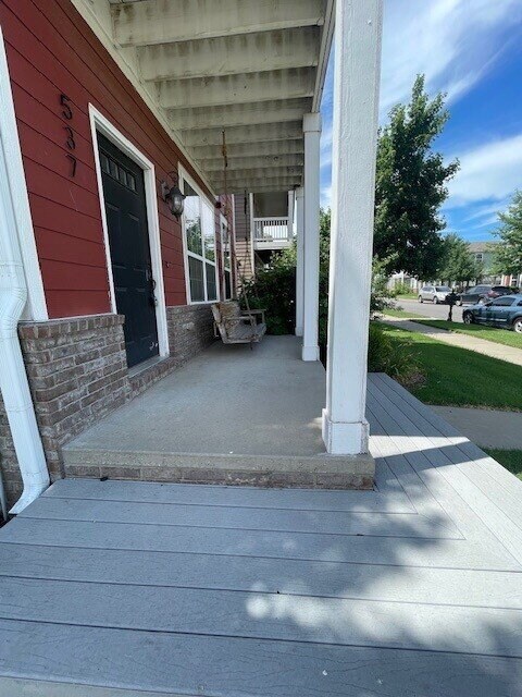 Building Photo - 537 N Keats Dr