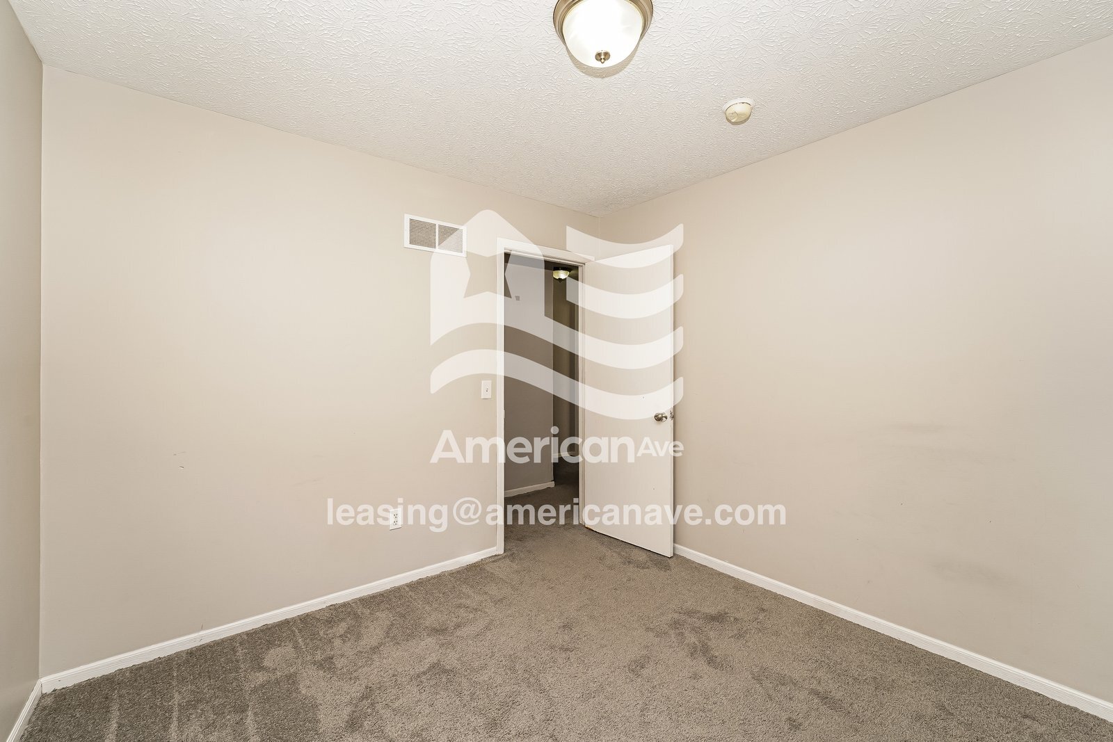 Building Photo - 718 Euclid Ave