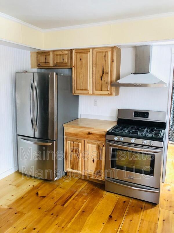 Building Photo - 1121 Stillwater Ave