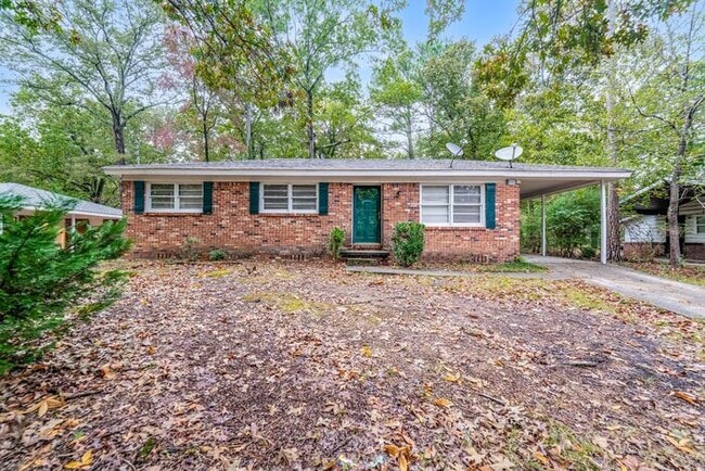 Building Photo - $1250! 3Bed/1Bath in Center Point! Available now!