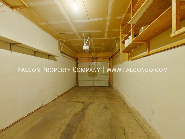 Building Photo - 1217 Firefly Cir