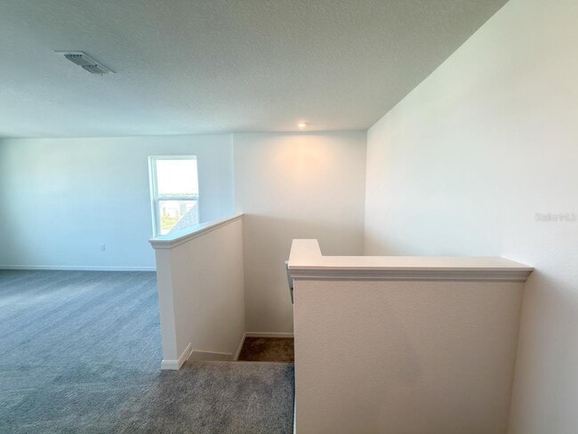 Building Photo - 1327 Normandy Dr