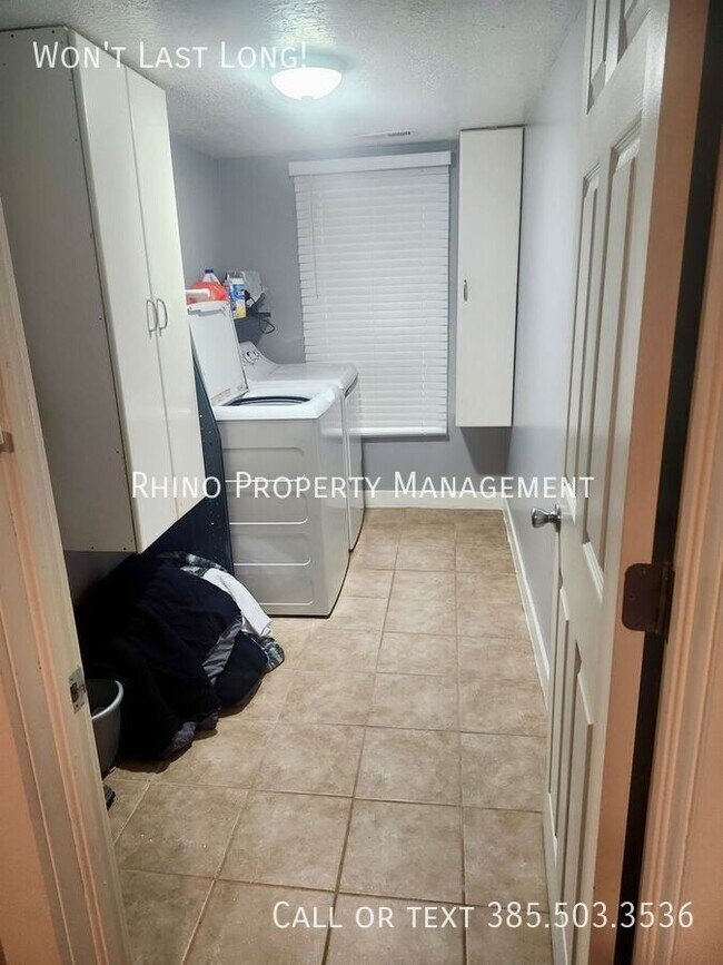 Building Photo - 2412 N 2000 W