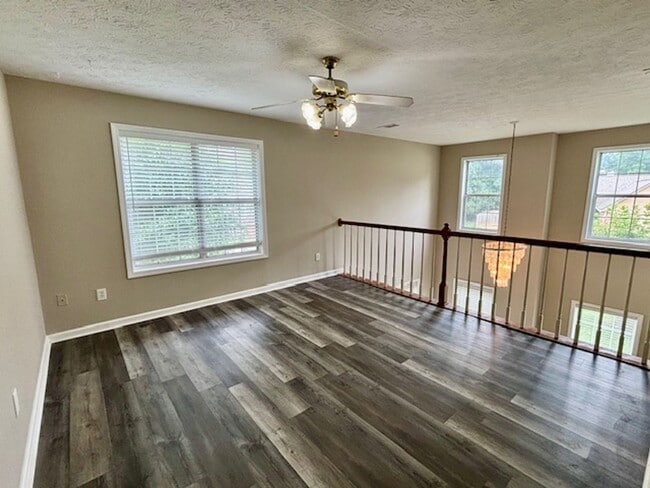 Building Photo - 3484 Shady Woods Cir