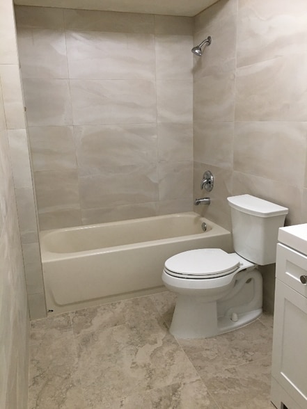 Building Photo - 195 Street, NW 42 Ave