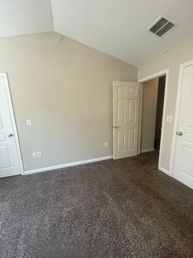 Building Photo - 06-205 Fisher