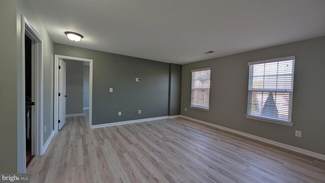 Building Photo - 25501 Emerson Oaks Dr