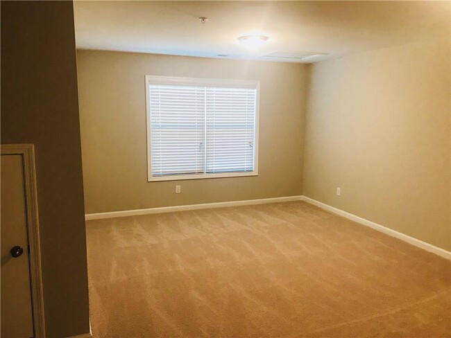 Building Photo - 1240 Fischer Trace