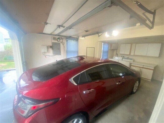 Building Photo - 96 North St