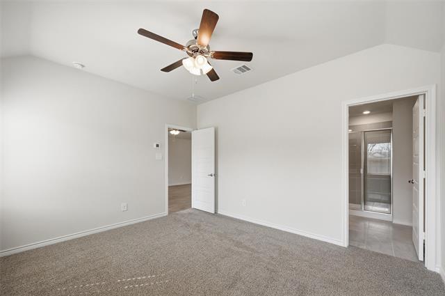 Building Photo - 1315 Hopes Lk Dr