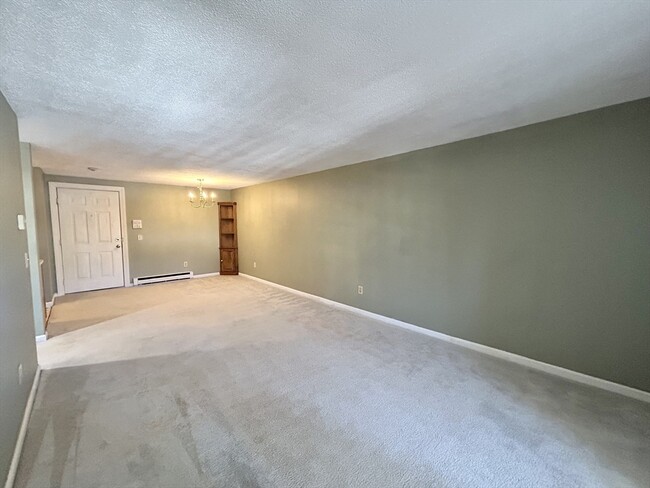 Building Photo - 186 Heritage Dr