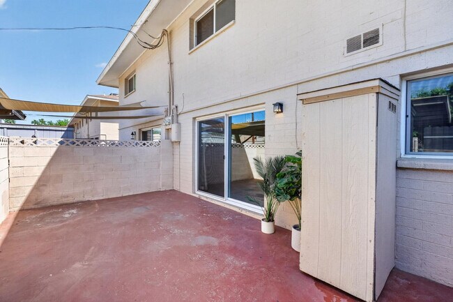 Building Photo - 8548 E McDonald Dr