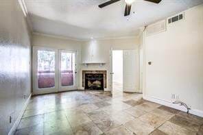 Building Photo - 5550 Spring Valley Rd