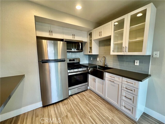 Building Photo - 312 Broadway St