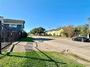 Building Photo - 8405 Wilcrest Dr
