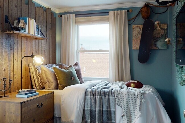 Building Photo - 37 Marivista Ave