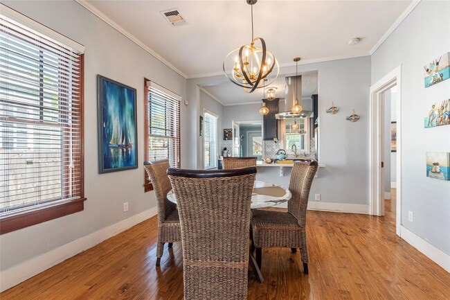 Building Photo - 4508 Avenue O 1/2