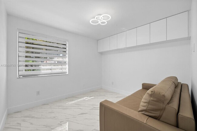 Building Photo - 3549 Magellan Cir