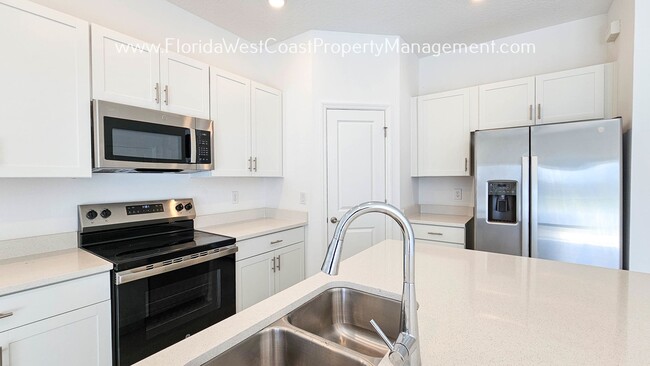 Building Photo - OUTSTANDING BRAND NEW TOWNHOME! SKYE RANCH...